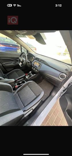 نیسان ڤێرسا